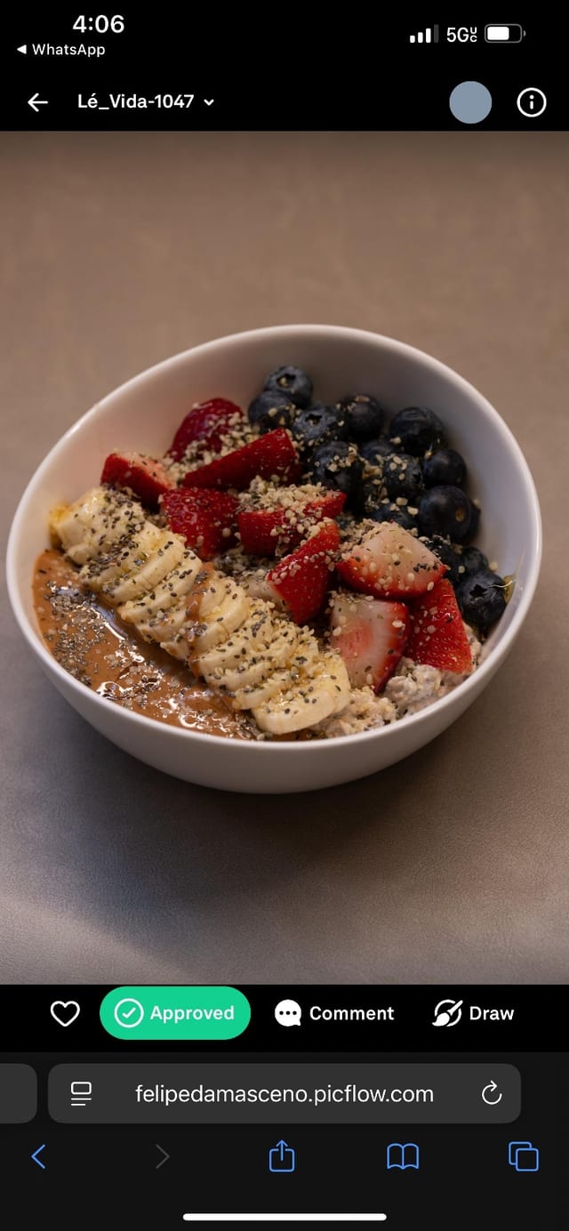 Banana Greek Yogurt Bowl